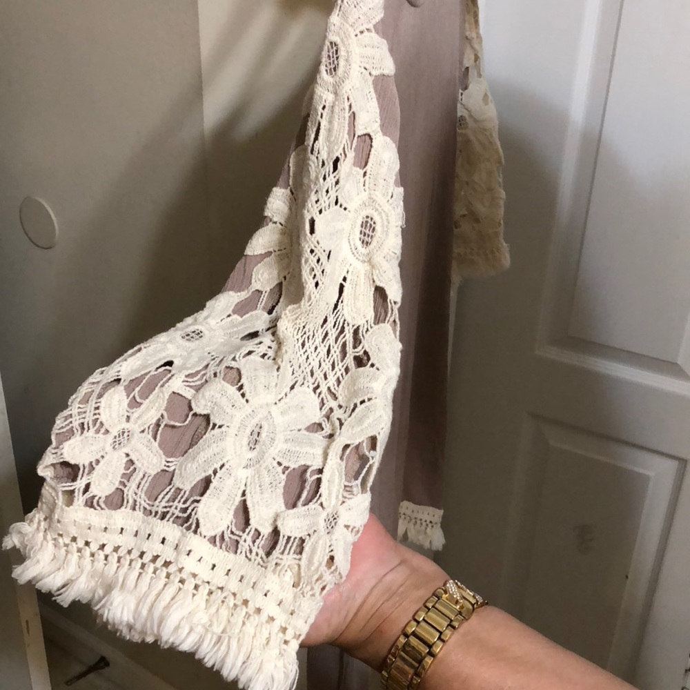 Dress - Picture 3 of 7